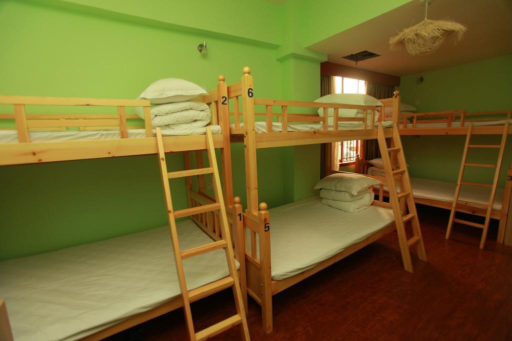 Zhengfu Caotang Decent Inn Çengdu Oda fotoğraf